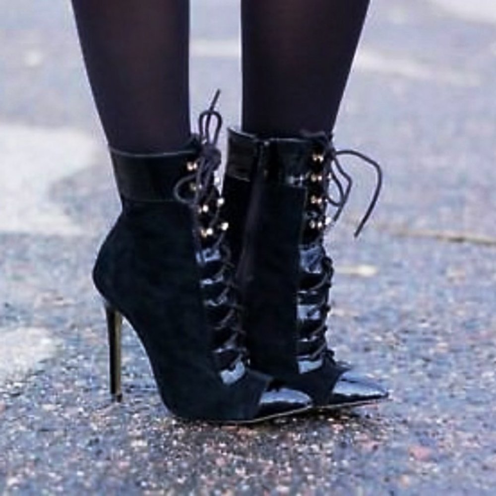 VERSACE H&M Black Lace Up Suede Ankle Boots BOOTIES